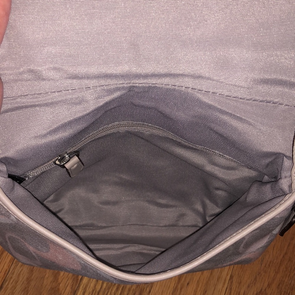 Coach Handbag - Picture 5 of 5